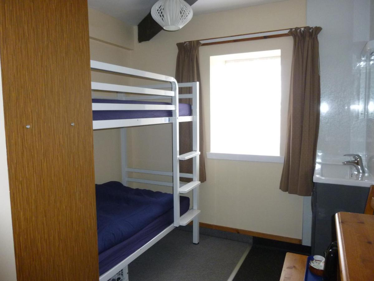 Port Charlotte Youth Hostel ภายนอก รูปภาพ